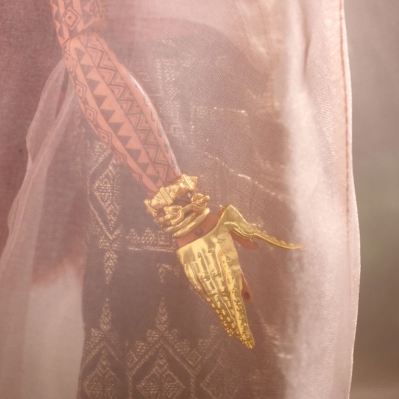 Creations Exclusive-Barbie Signature-Barbie Styled by Design Doll 2 NIB - Picture 5 of 16